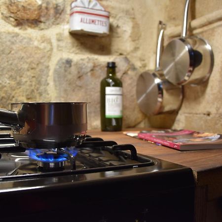 Insolite Le Logement Des Gardes De La Porte De Beaune Au Xviie Siecle Atypique Apartment Exterior photo
