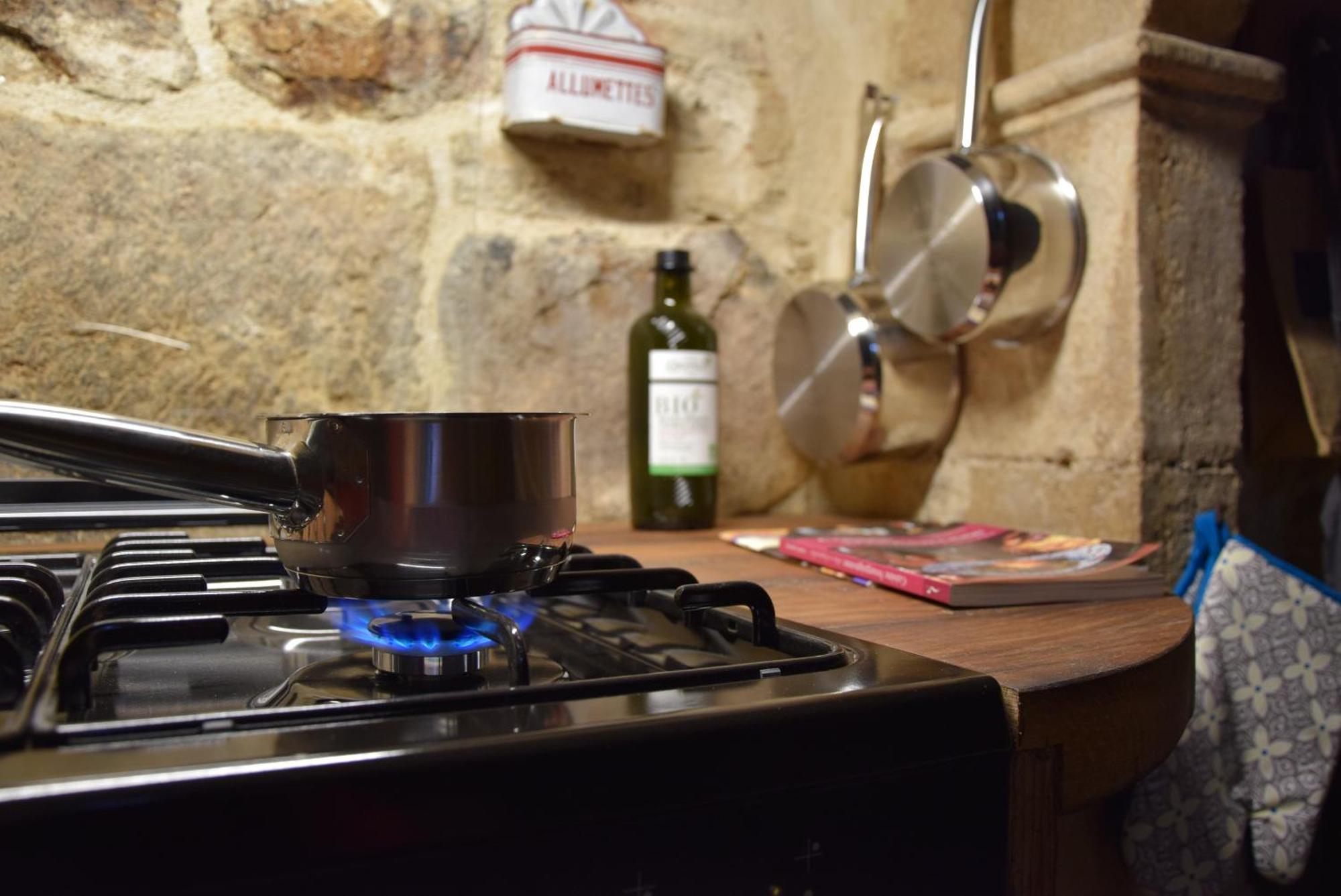 Insolite Le Logement Des Gardes De La Porte De Beaune Au Xviie Siecle Atypique Apartment Exterior photo